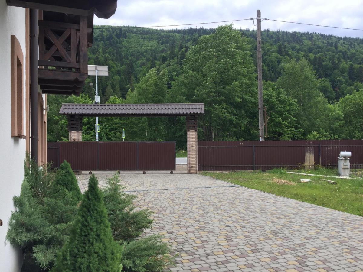 Карпатський Готель Олександрія Микуличин Екстер'єр фото
